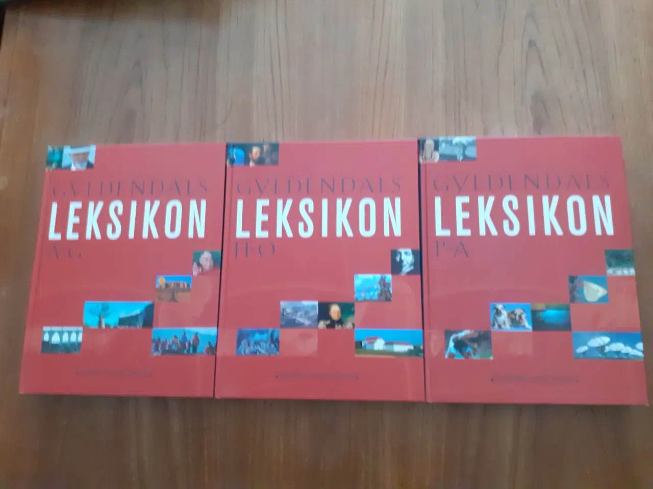 Billede 3 - Gyldendals Leksikon. I kassette. Aldrig brugt!
