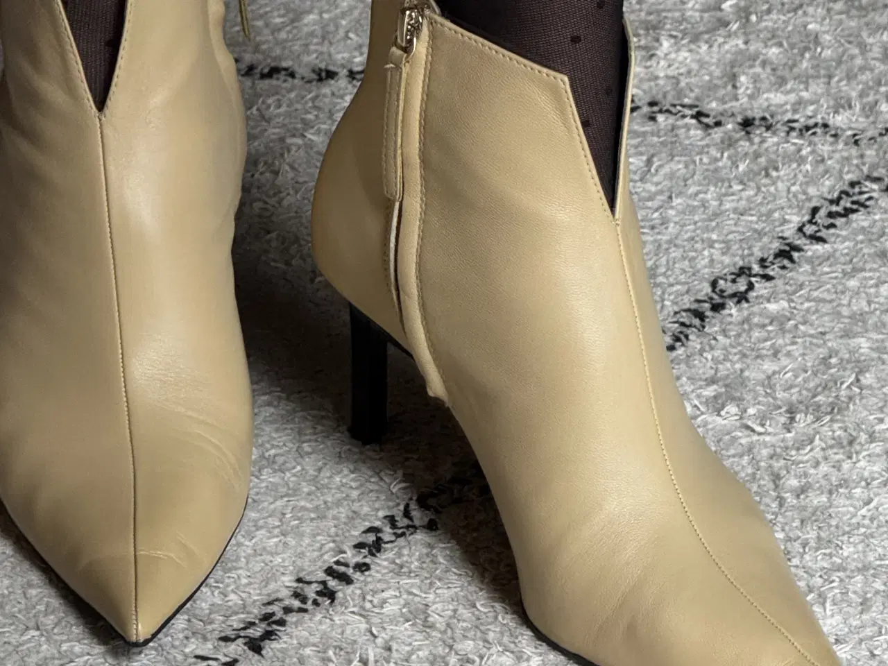 Billede 1 - Zara heels 38