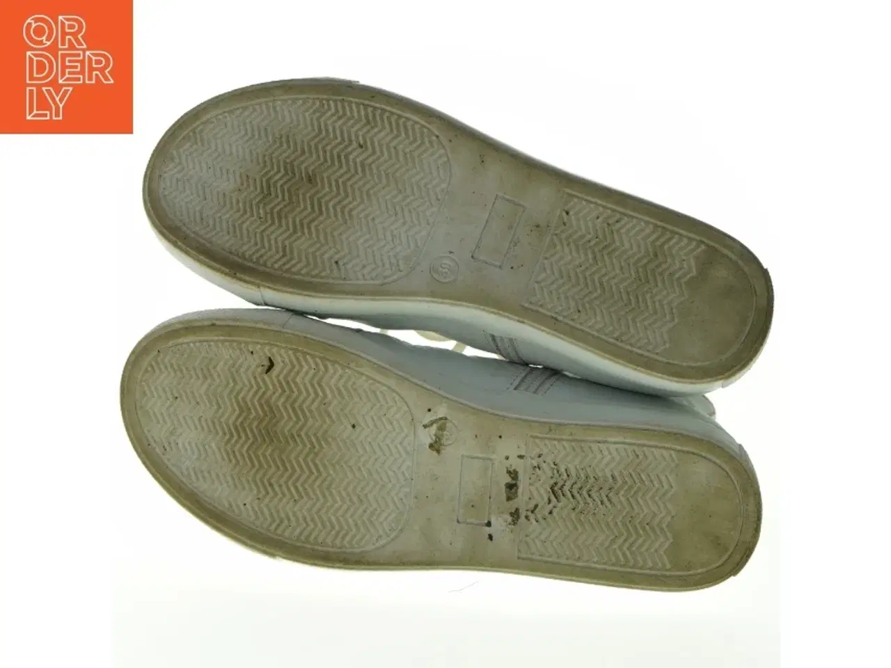 Billede 3 - Hvid højtop sneaker fra Andrea Conti (str. 39)