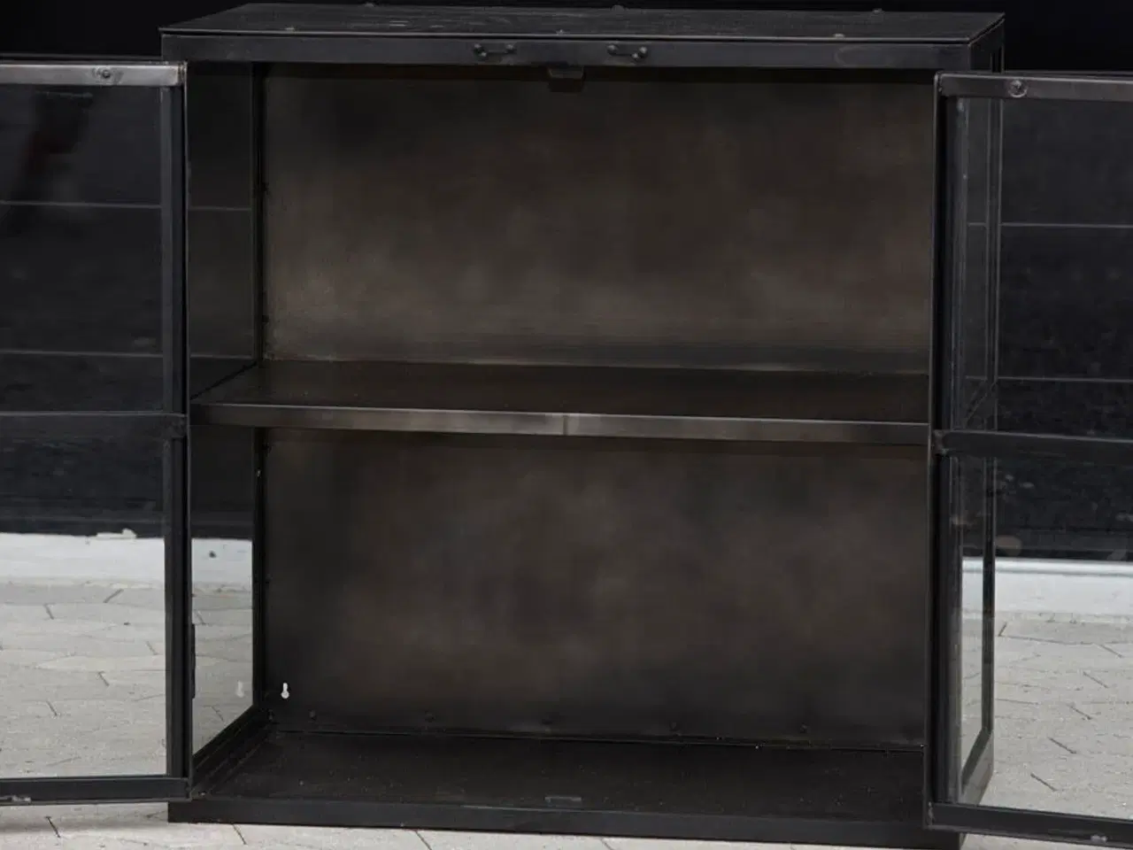 Billede 2 - Nyt Hænge Vitrineskab 4 rums