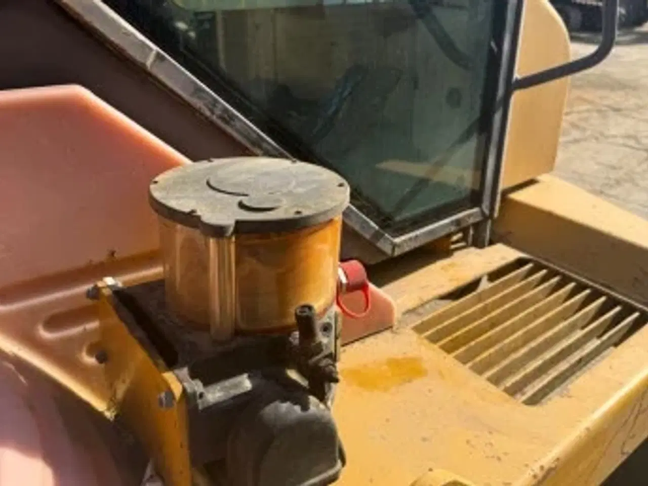 Billede 8 - Dumper med Svinglad 