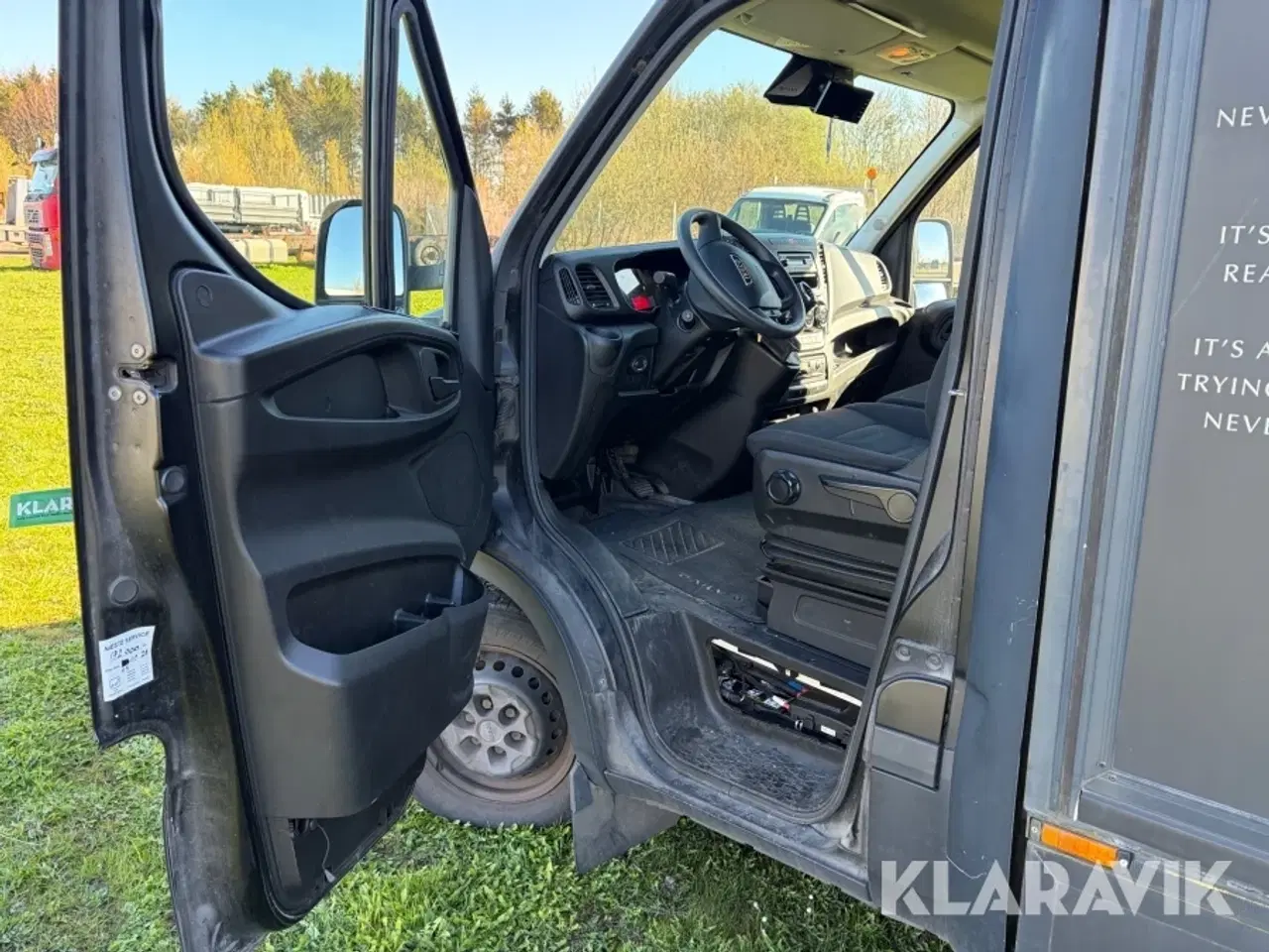 Billede 10 - Varebil Iveco Daily mobil showroom