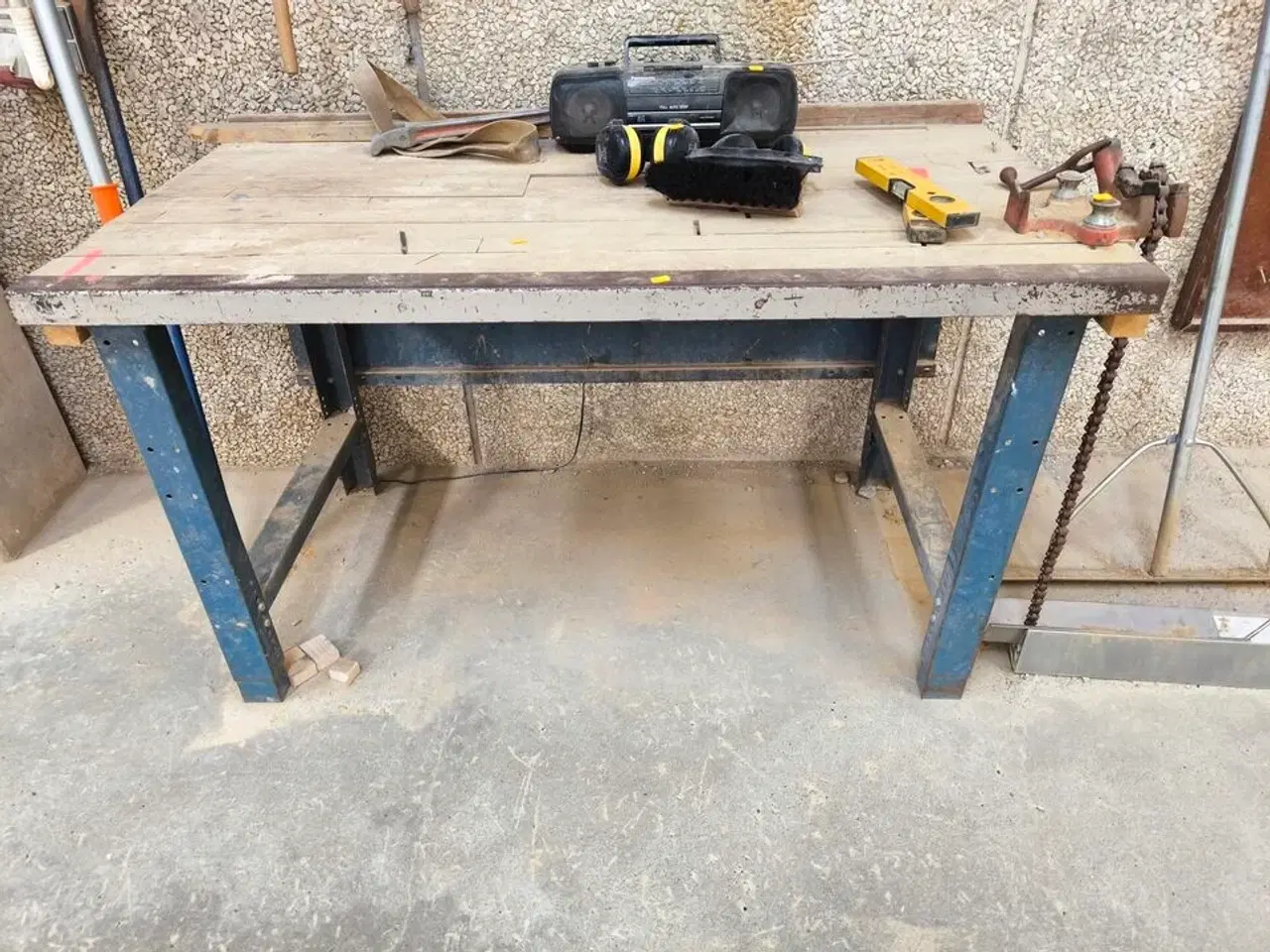 Billede 1 - Filebænk inkl. indhold