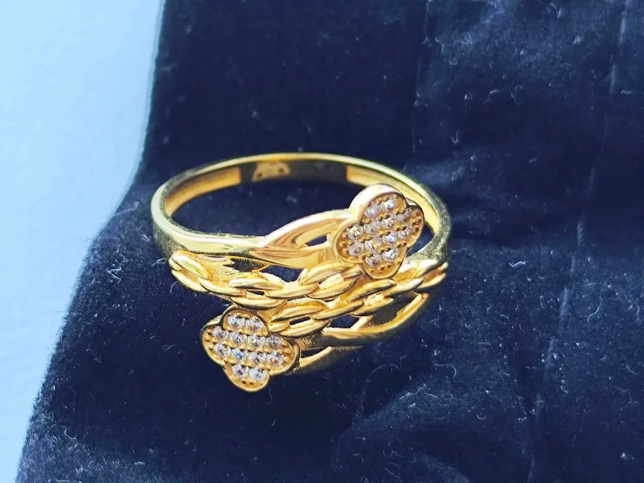 Billede 5 - Guld Ring 21 karat ( Van cleef) 