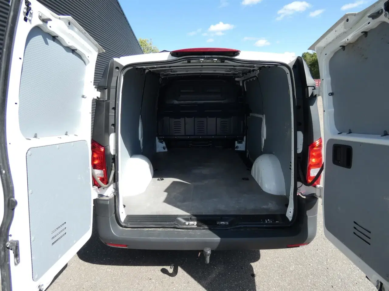 Billede 8 - Mercedes-Benz Vito 114 A2 2,0 CDI RWD 9G-Tronic 136HK Van Aut.
