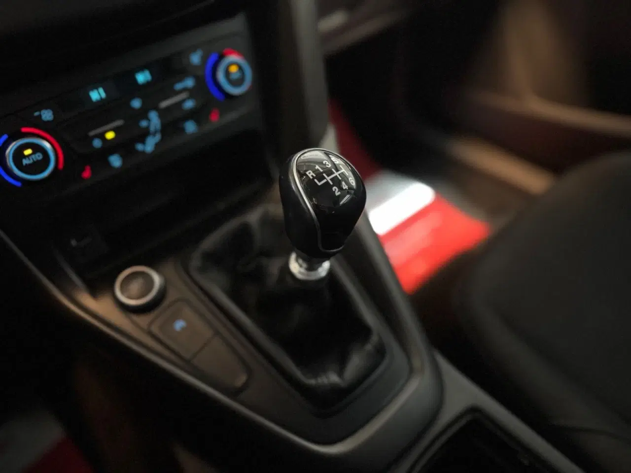 Billede 16 - Ford Focus 1,0 SCTi 100 Titanium stc.