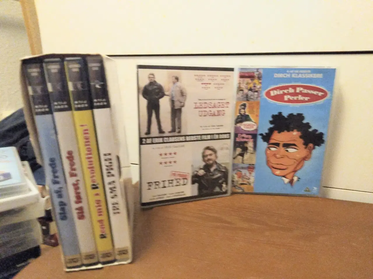 Billede 6 - DVD serier Danske kendte populære serier