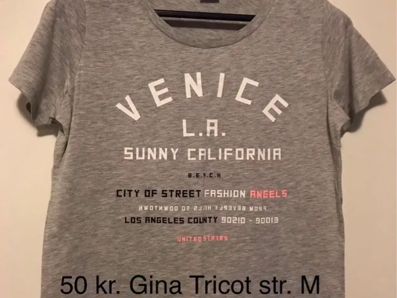 Billede 1 - Gina Tricot T-shirt