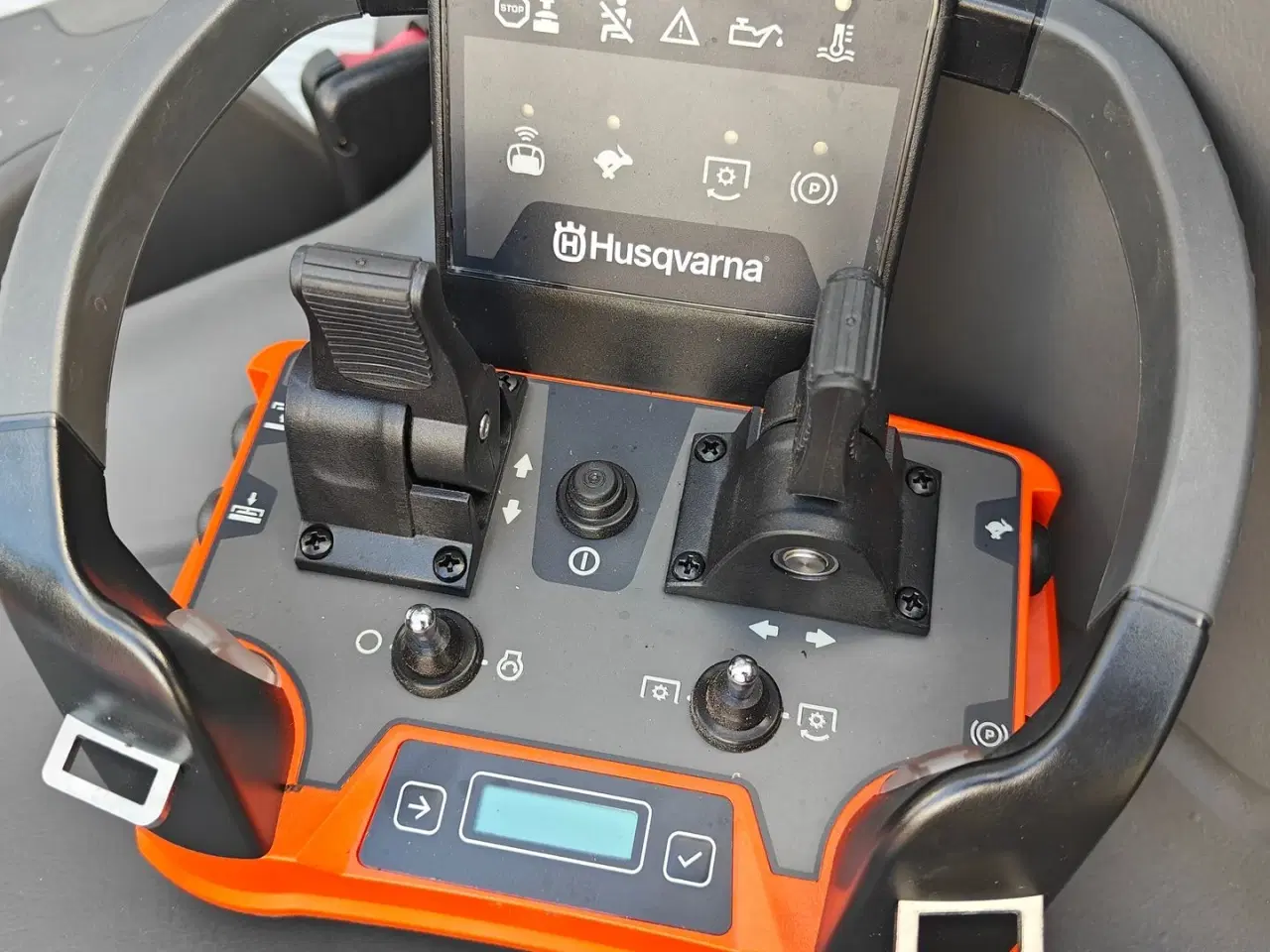 Billede 2 - Husqvarna P524 XR fjernstyret