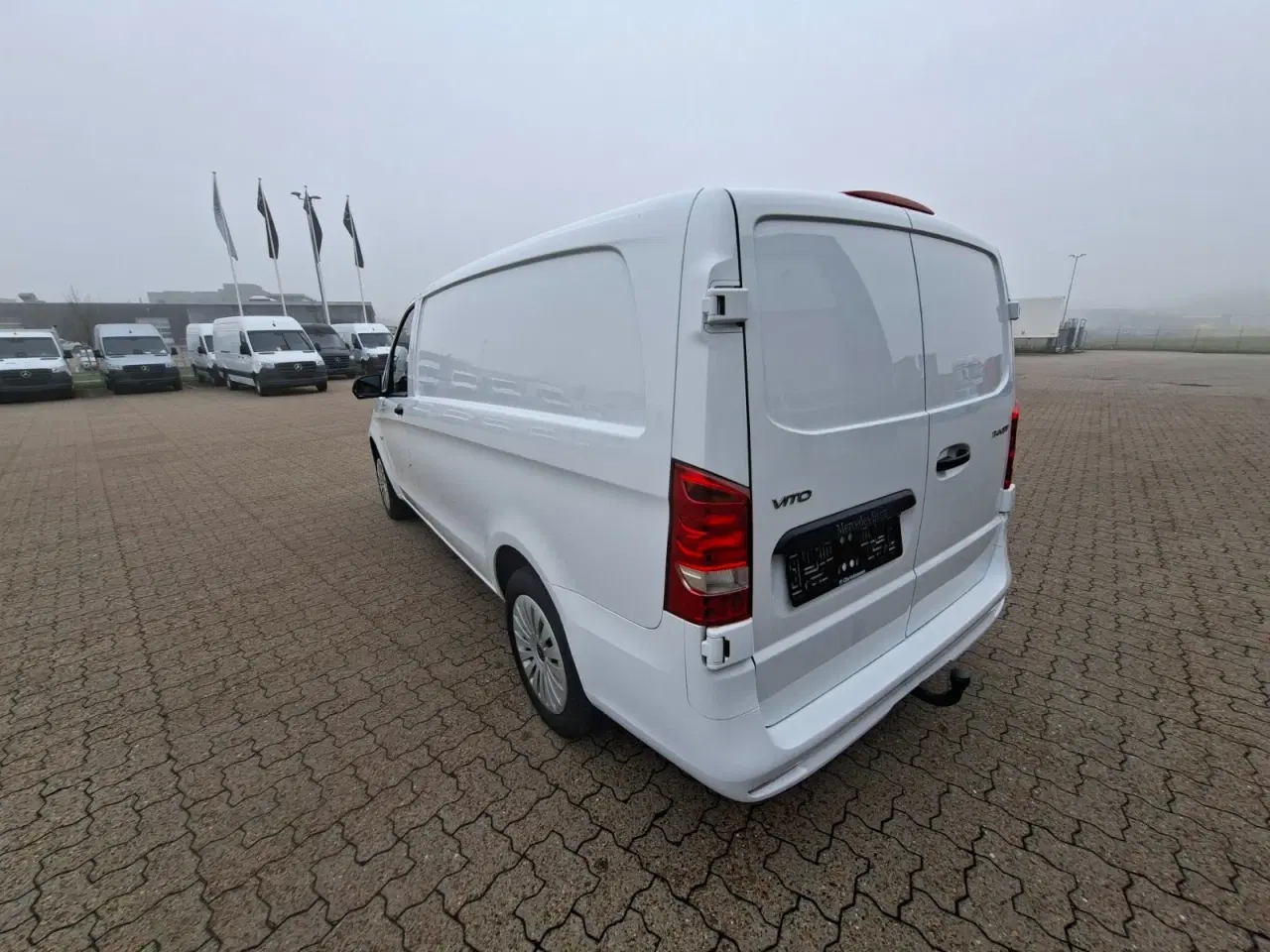 Billede 2 - Mercedes Vito 114 2,0 CDi A2 Kassevogn PRO aut. RWD