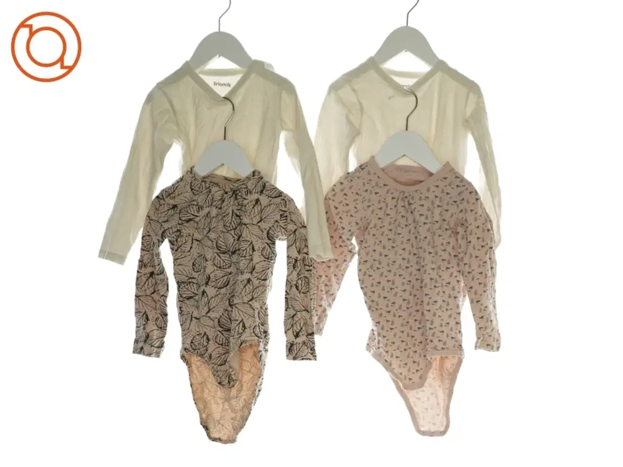 Billede 1 - Bodystockings (4 stk)(Str. 98) fra Ukendt (str. 98)