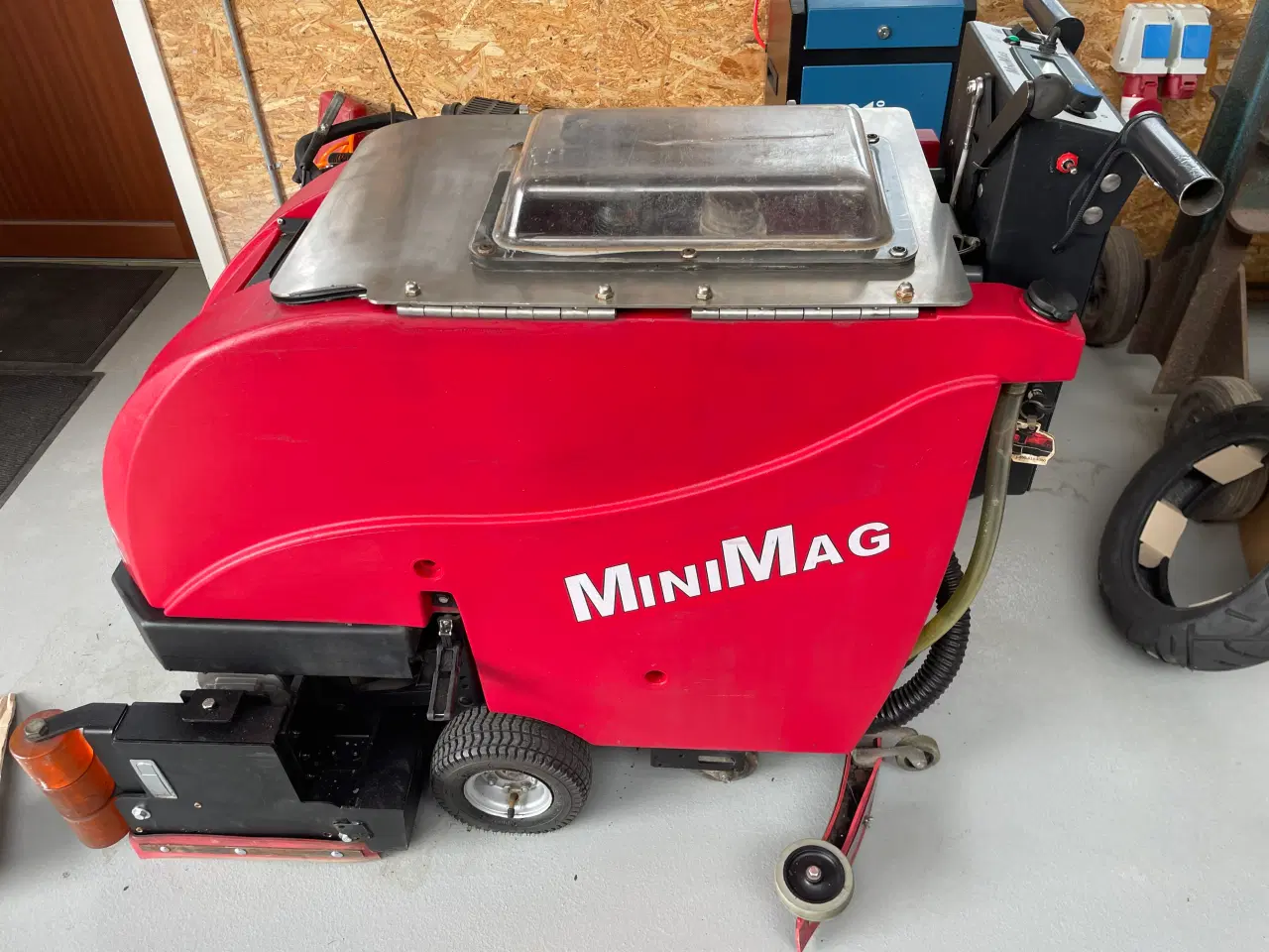 Billede 2 - Minimag FactoryCat Gulvvasker 