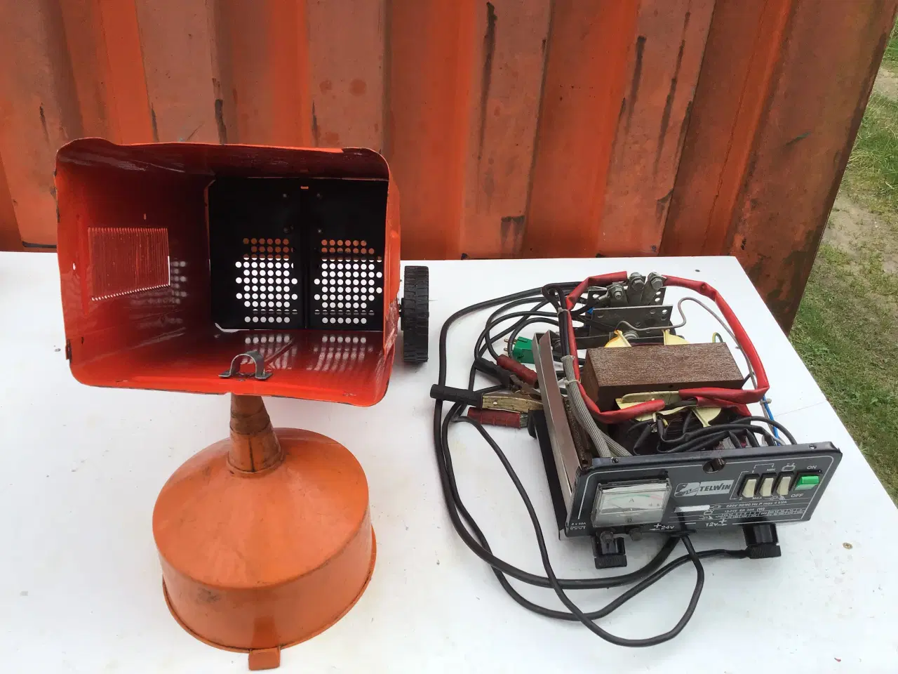 Billede 3 - Dynamic 320 lyn starter og lader 12/24V