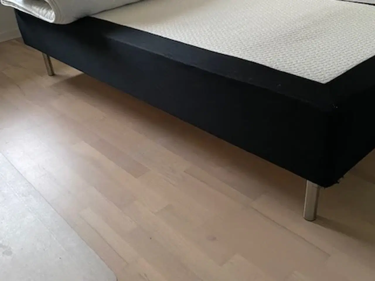 Billede 11 - 2 x boksmadras 90 x 200 (svarende til dobbeltseng)