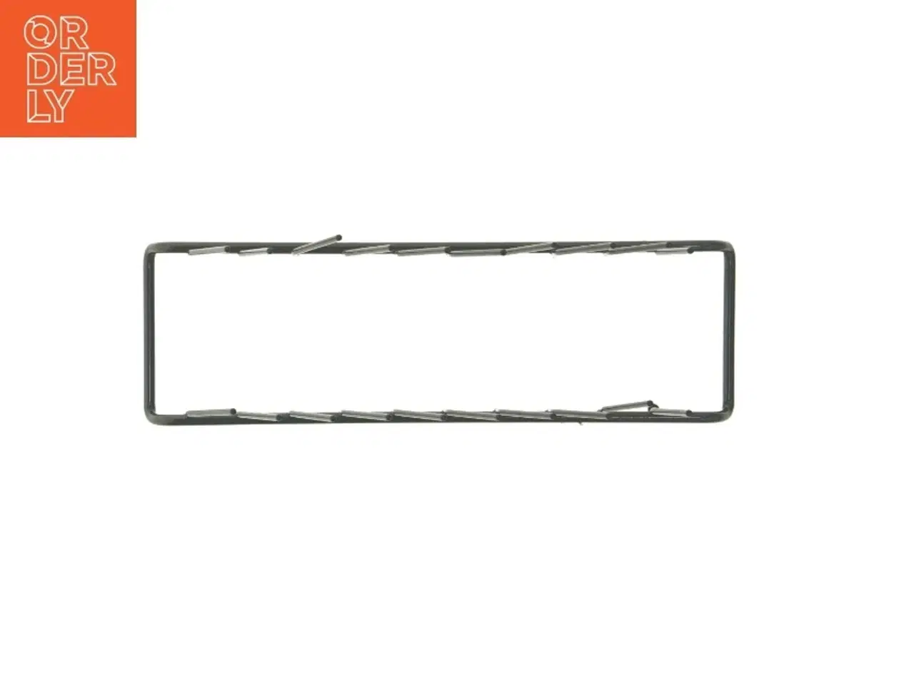 Billede 3 - Sort tallerkenholder (str. 28x8,5 cm)