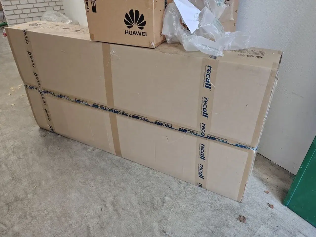 Billede 4 - Mødeskærm med stativ, 65", ubrugt HUAWEI IdeaHub