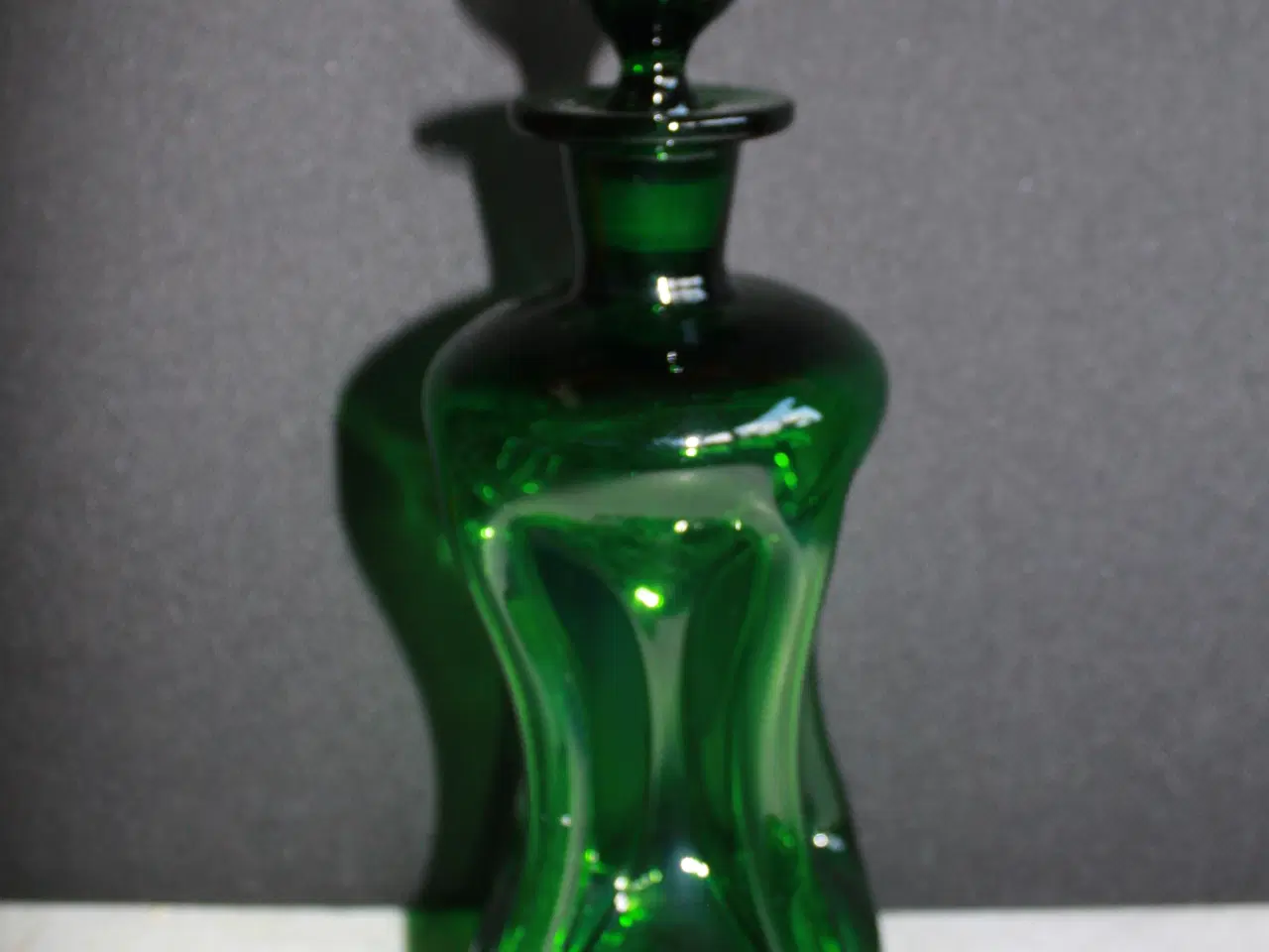 Billede 2 - Grøn klukflaske fra Holmegaard