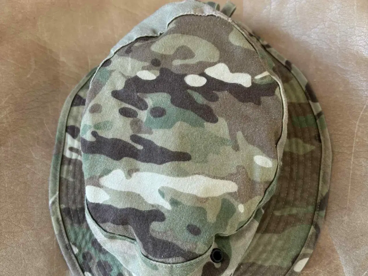 Billede 1 - Hue-felt fra Forsvaret – str. 57 (2022)