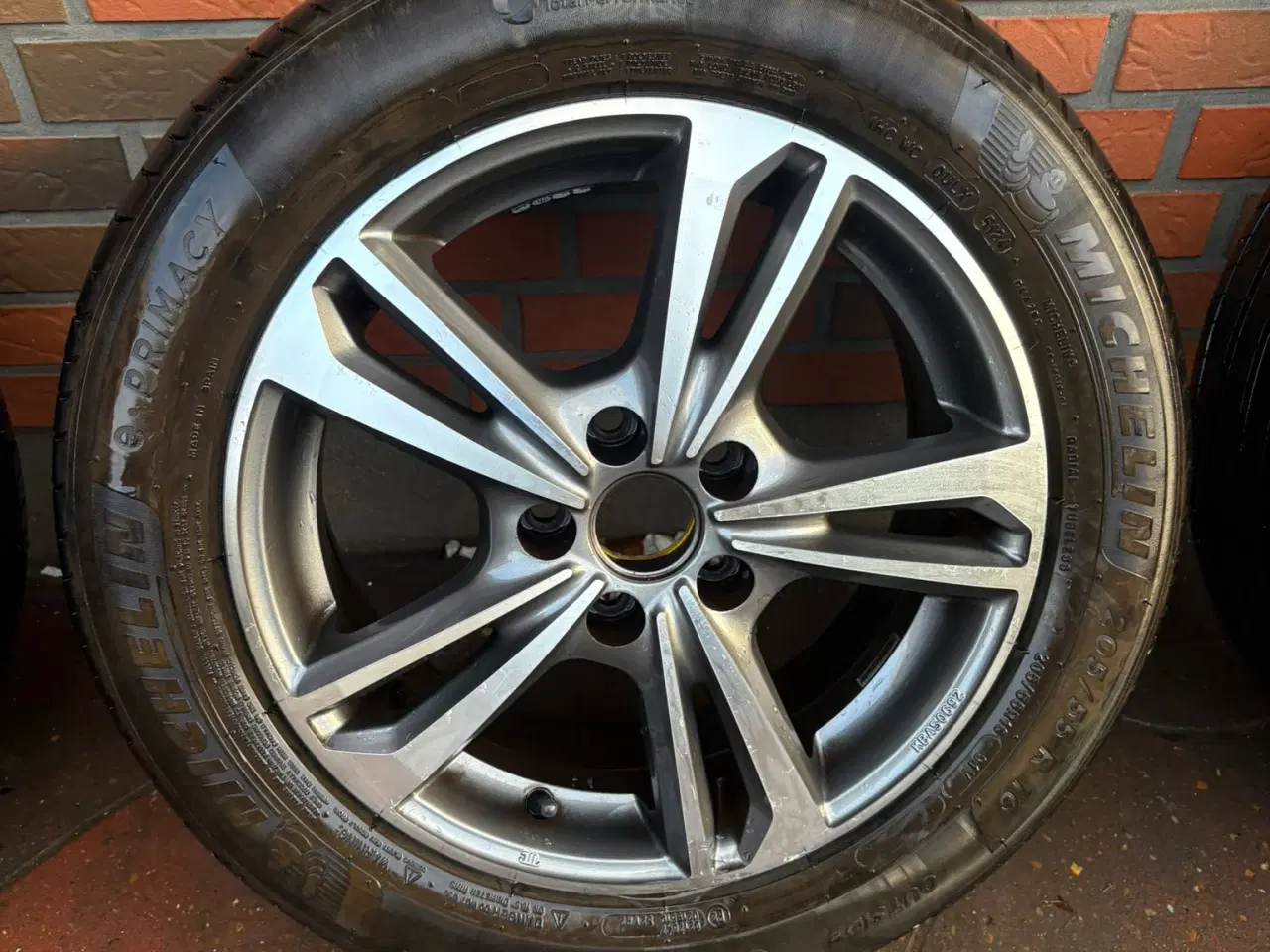 Billede 4 - 5x108 16” Alufælge med sommerdæk
