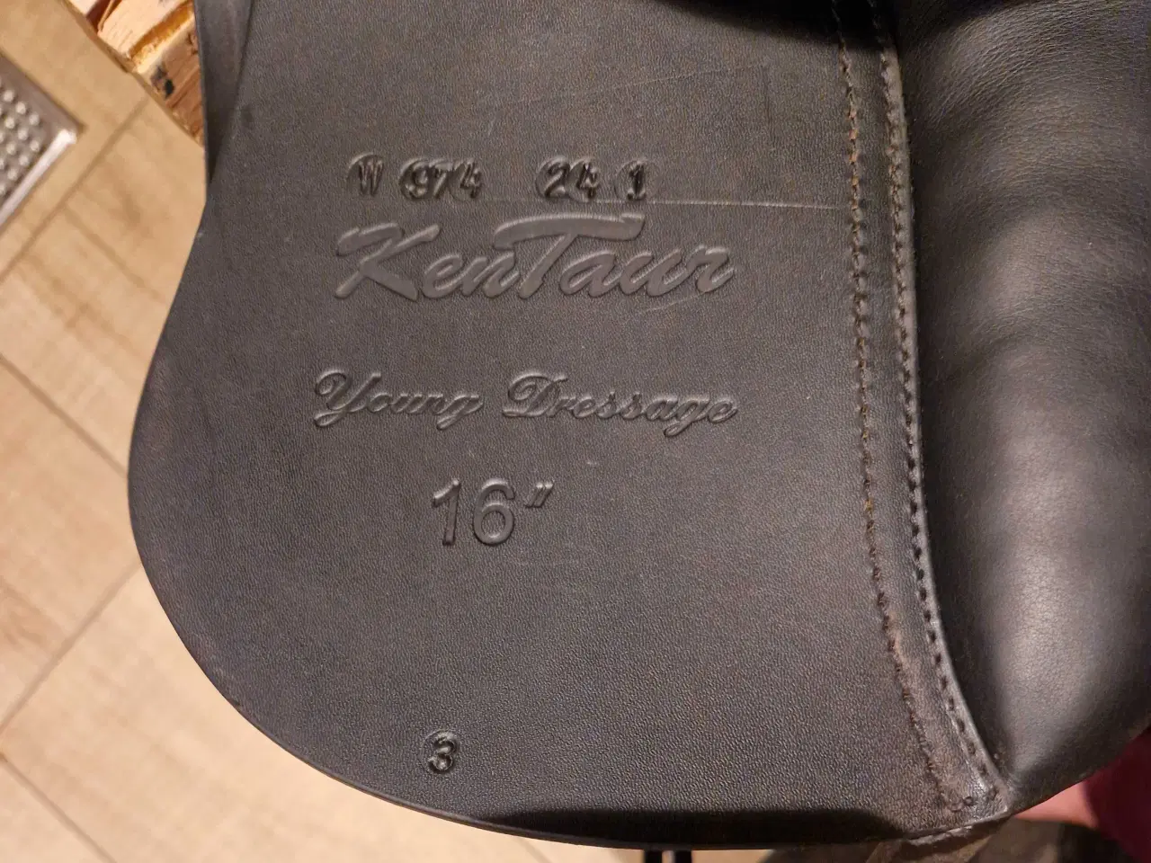 Billede 2 - Kentaur young dressage sadel