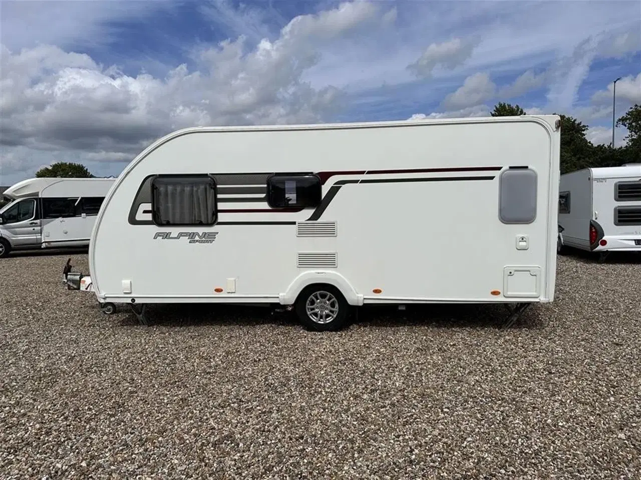 Billede 19 - 2015 - Sprite Alpine Sport 470 CF   Fin campingvogn med fransk seng
