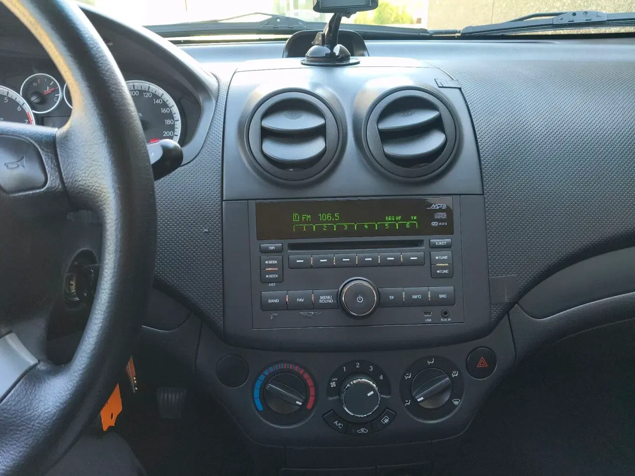 Billede 10 - Chevrolet Aveo 1,2 16V LS A/C 84HK 5d