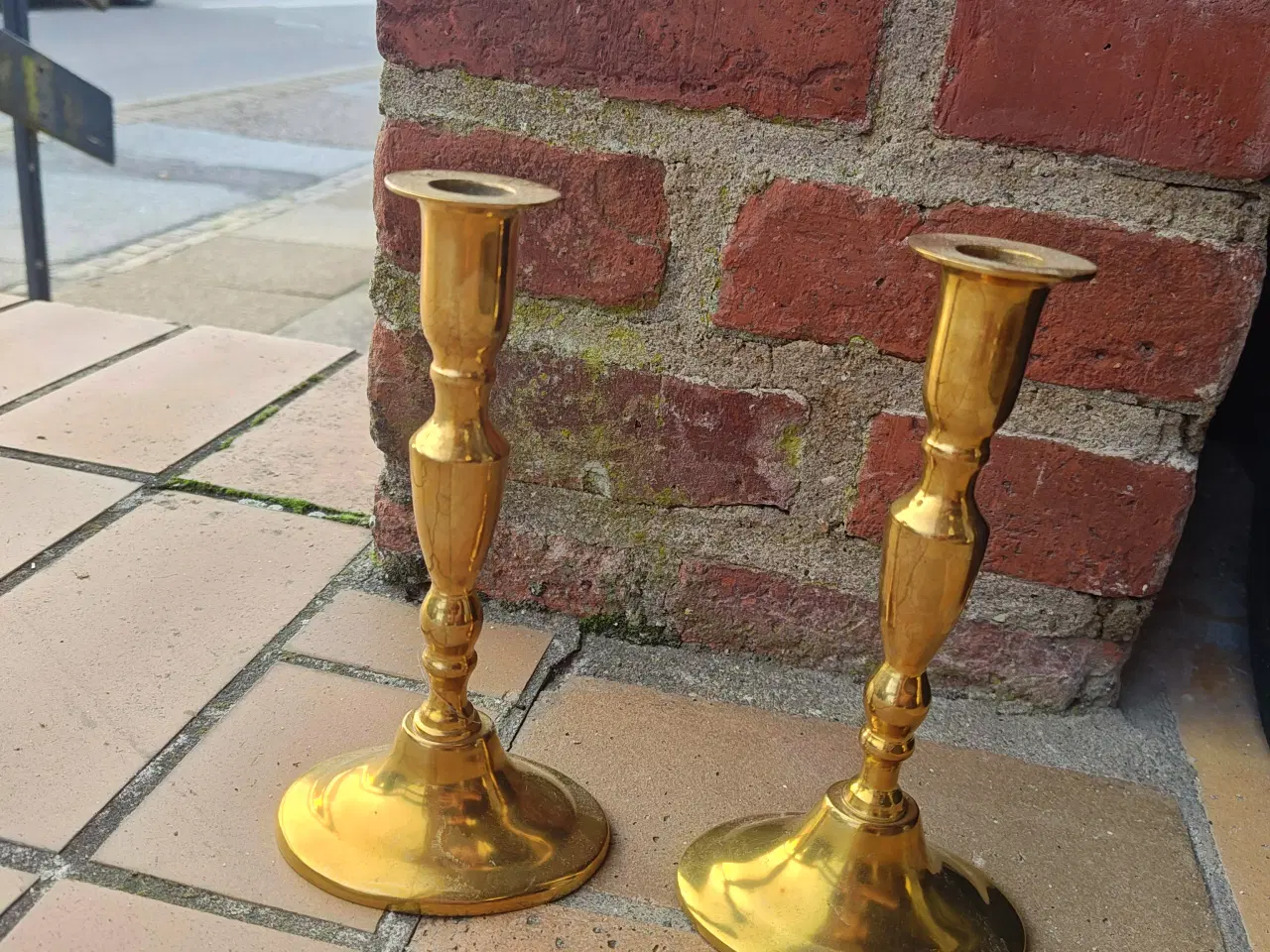 Billede 1 - Gamle Lysestager i messing eller Malm