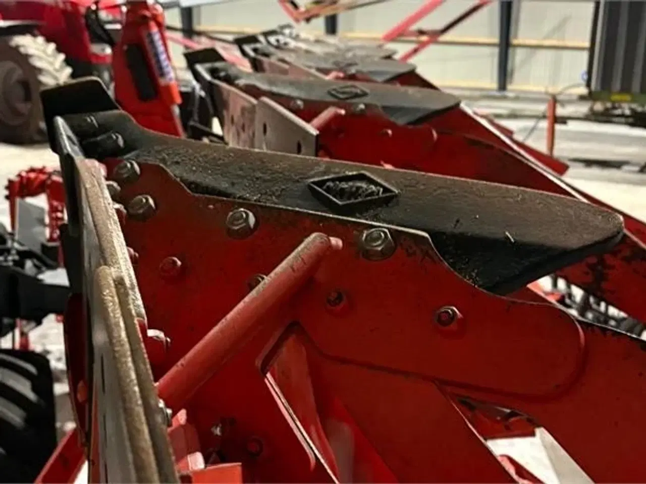 Billede 13 - Kuhn Varimaster L Med pakker på - plovet 500 ha