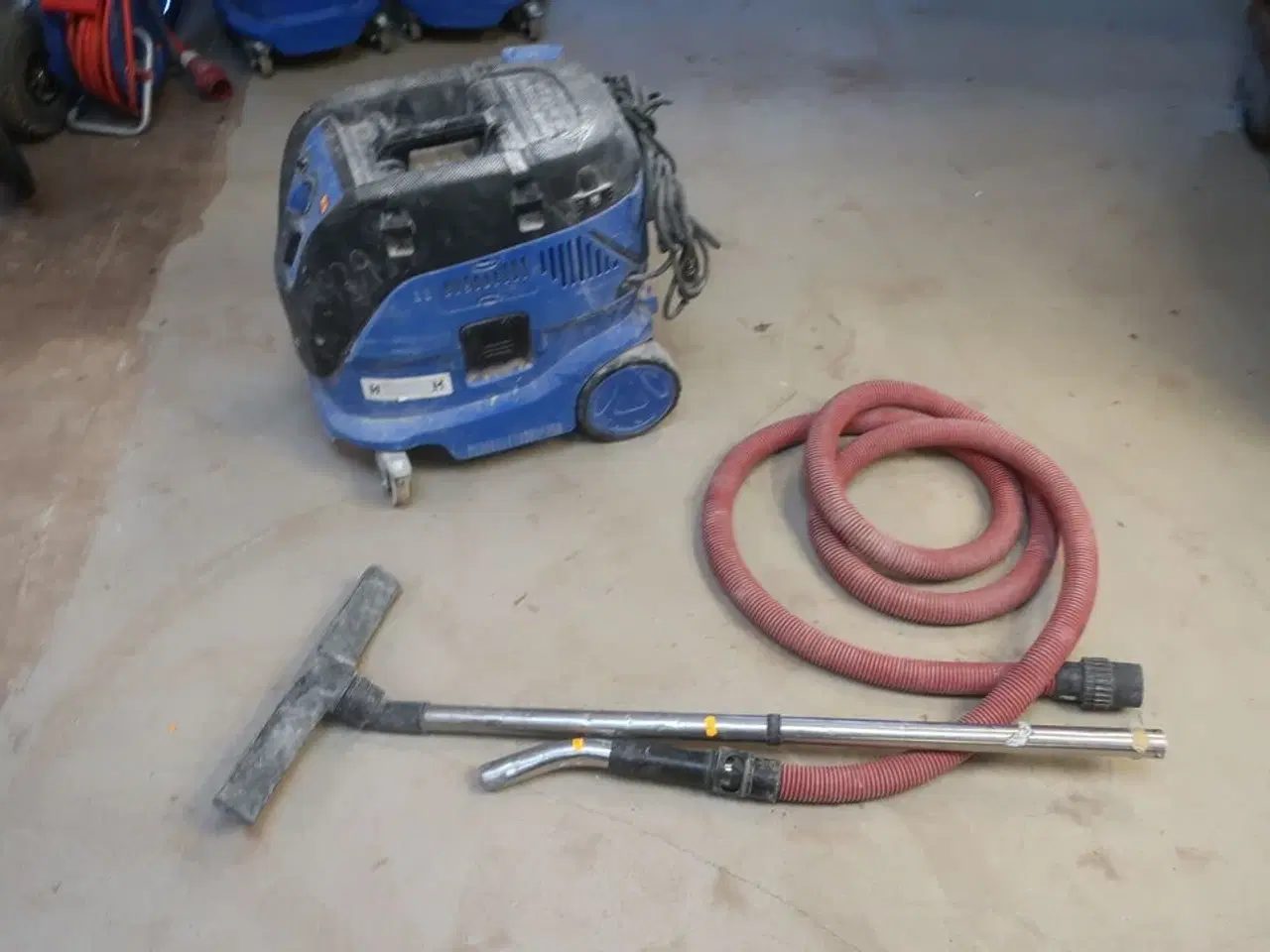 Billede 1 - Industristøvsuger NILFISK Model: ATTIX 33-2H PC