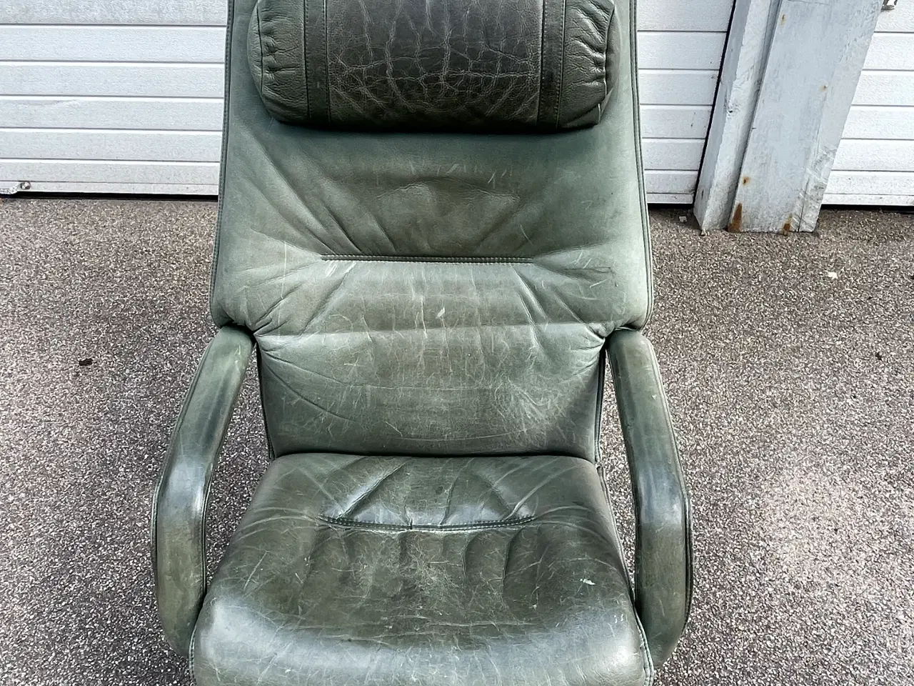 Billede 5 - Vintage loungestol i grøn læder + fodskammel 