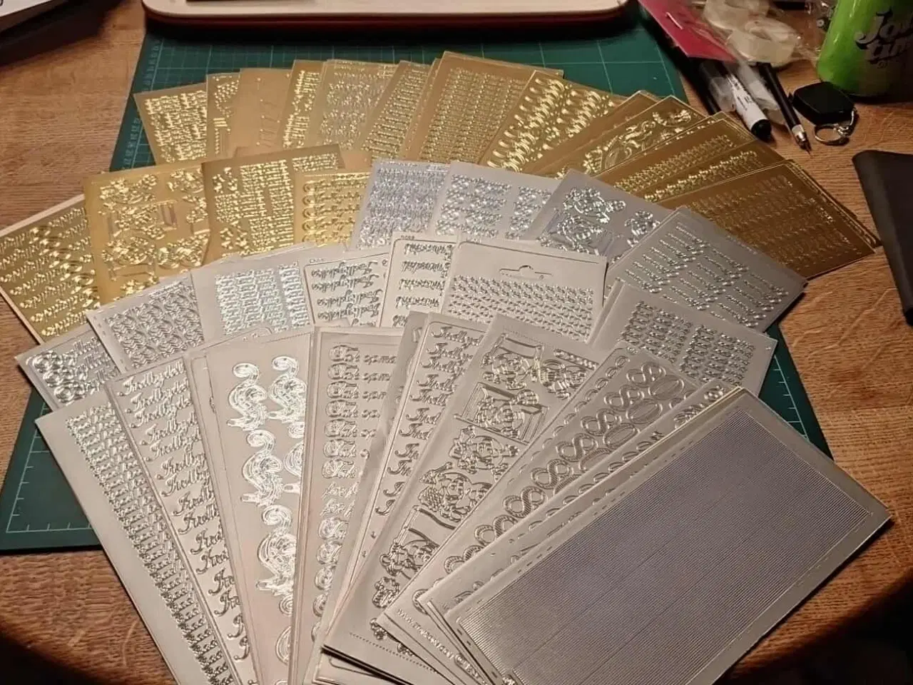 Billede 5 - Til salg meget blandet Stickers ark over 3000 d