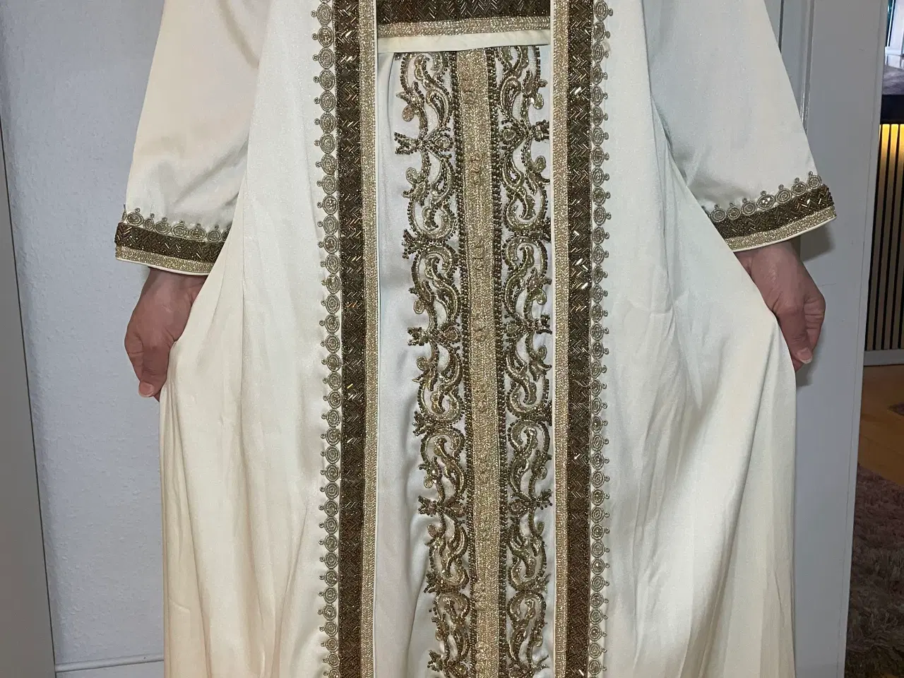 Billede 2 - Marrokansk kjole til salg 