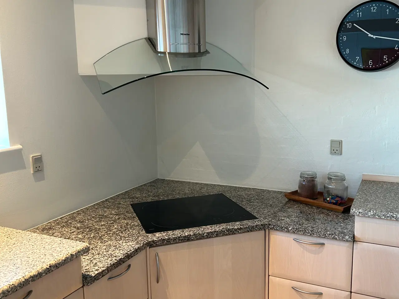 Billede 4 - Komplet Svane-køkken sælges