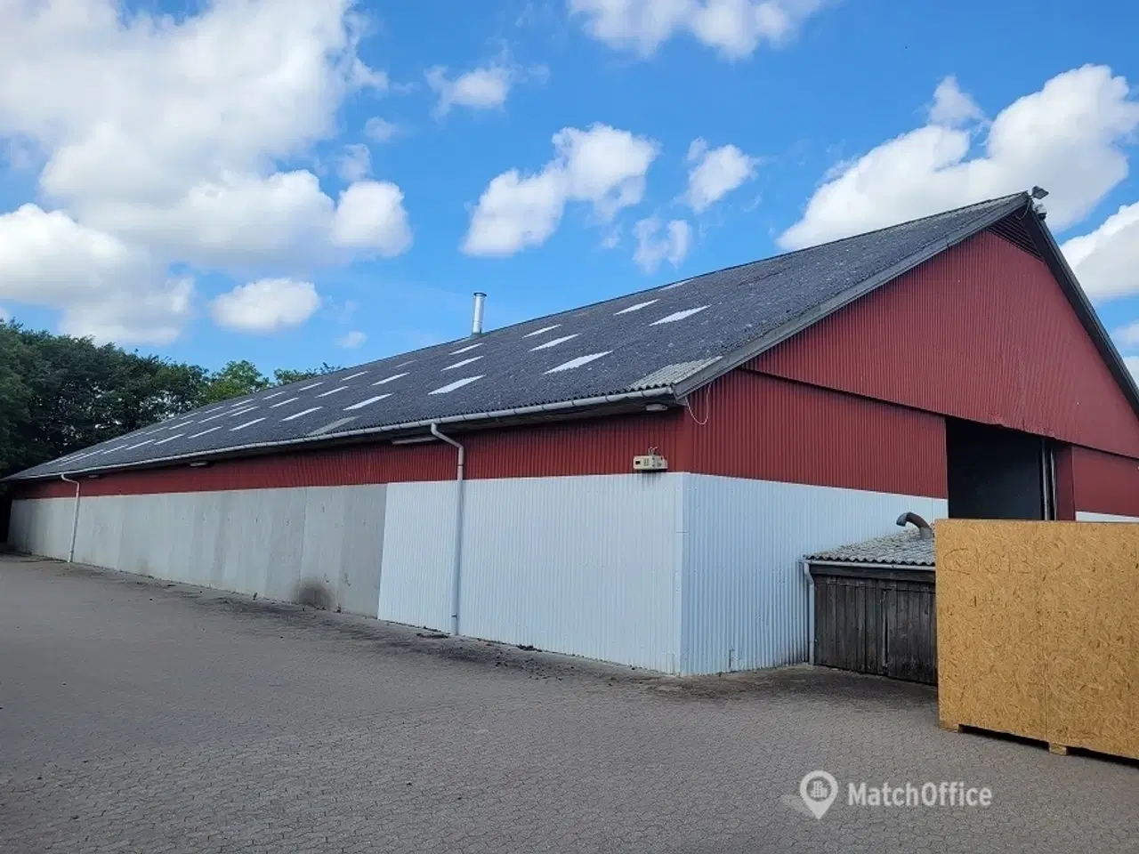 Billede 2 - 900 m2 koldhal til leje i Humlebæk