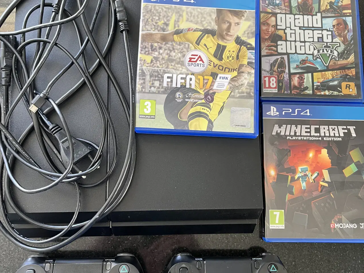 Billede 2 - Flot PlayStation 4 med 2 controller