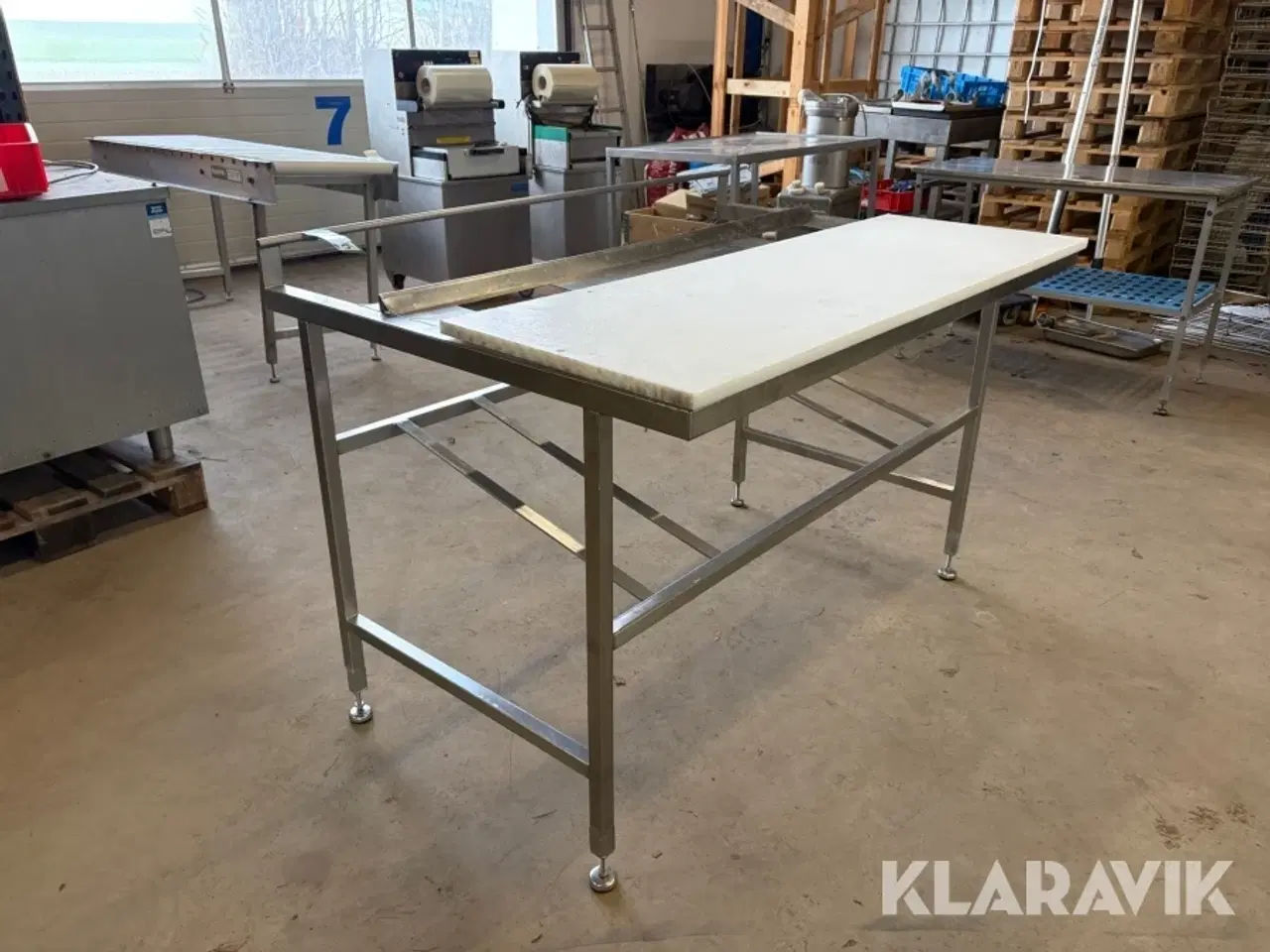 Billede 1 - Skærebord med skæreplanke