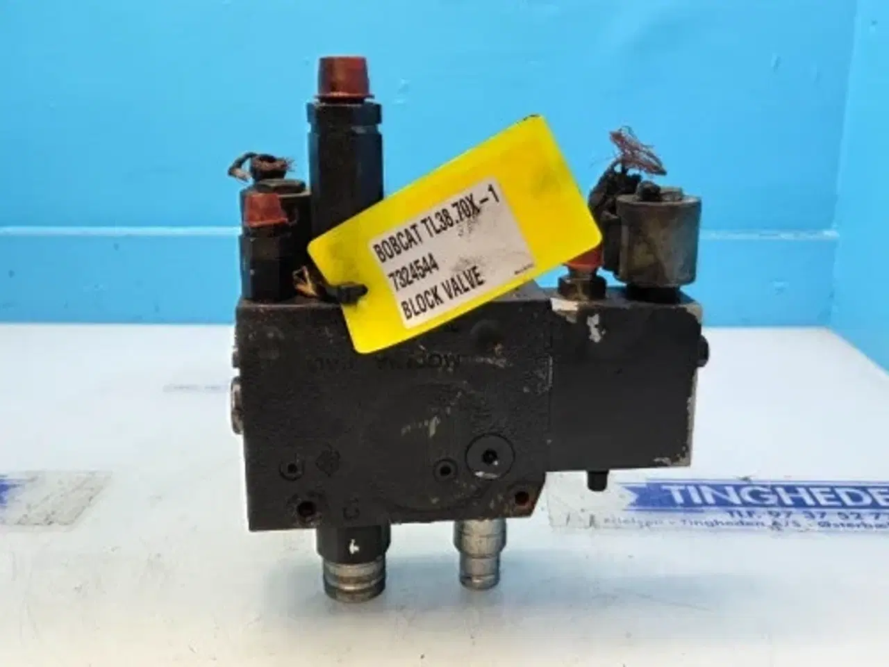 Billede 11 - Bobcat  TL38.70X  Ventil  7324544