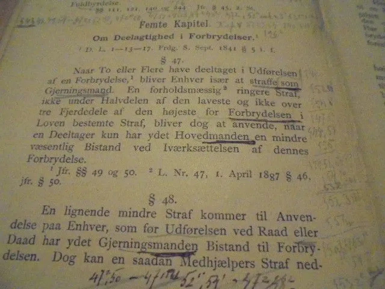 Billede 4 - Alm. Borgerlig Straffelov - udg. fra 1892  Lov om 