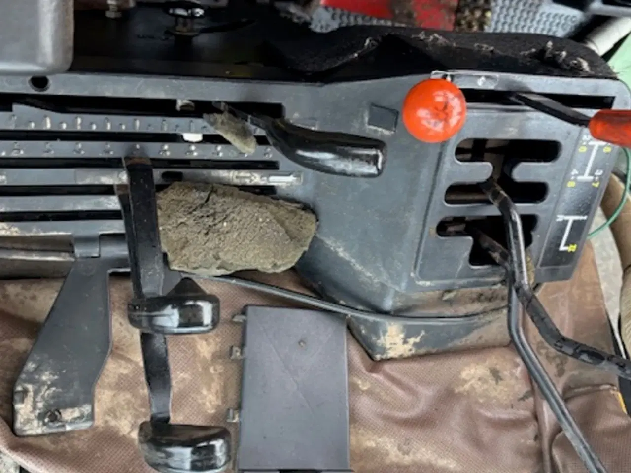 Billede 14 - John Deere 3050 4WD MED FRONTVÆGTE