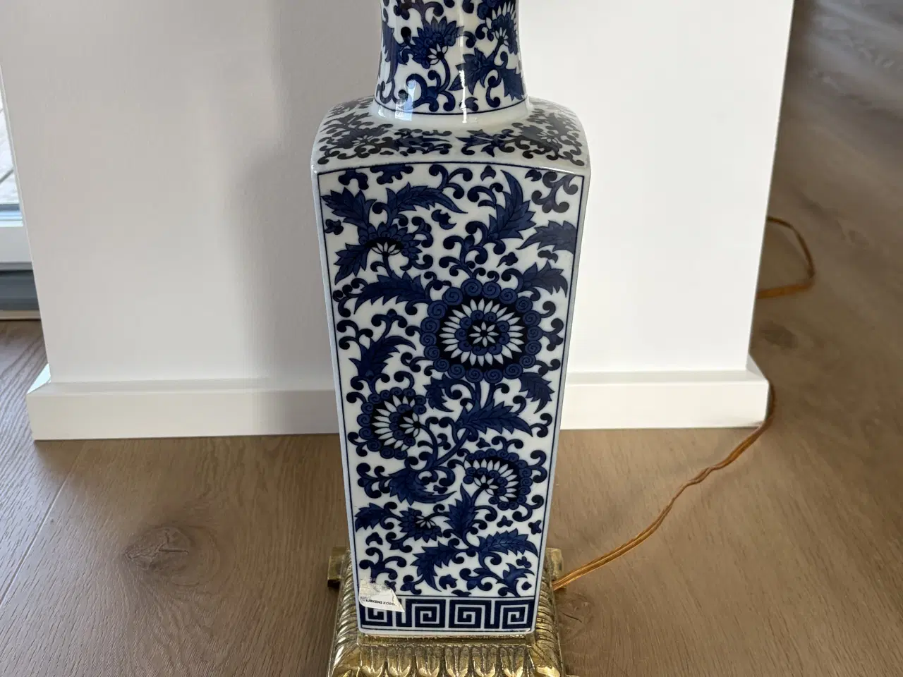 Billede 3 - Flot bordlampe i malet keramik 