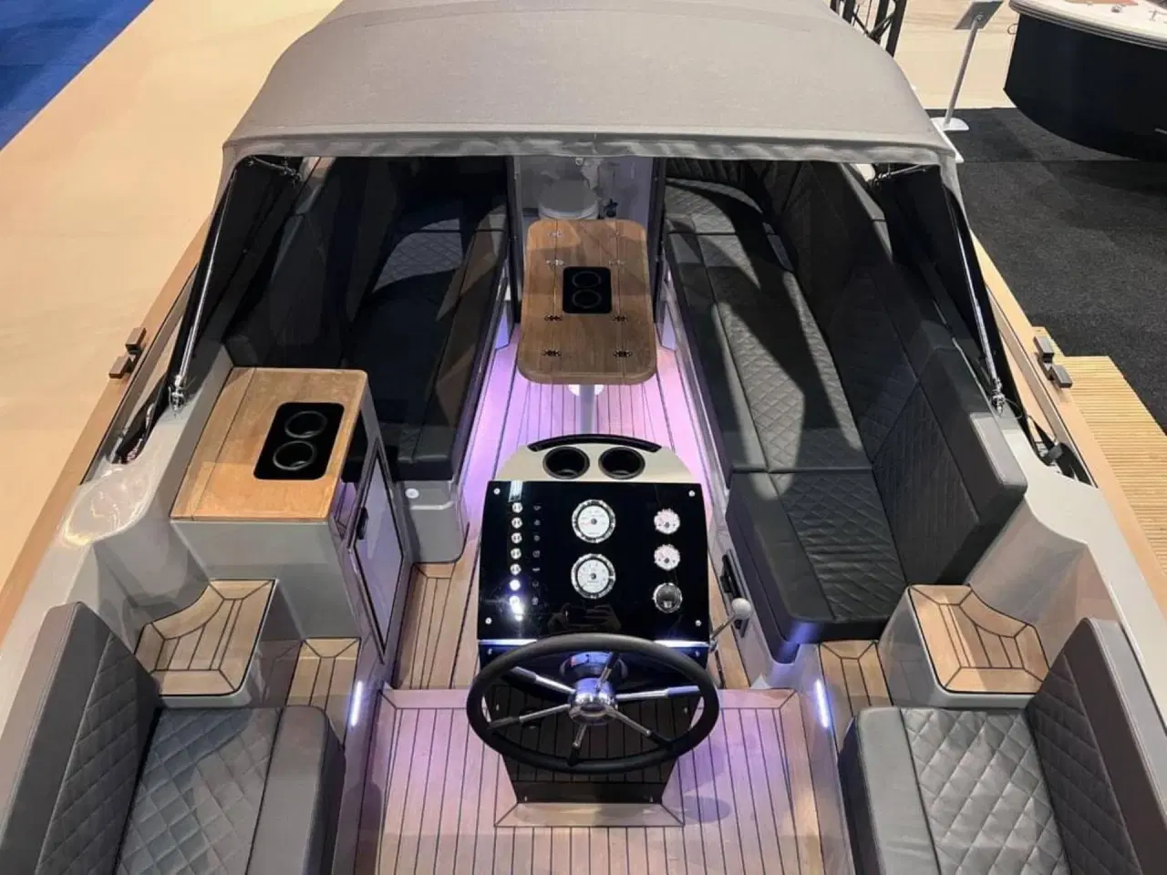 Billede 21 - Corsiva 800 Tender - 40 HK Yamaha/Udstyr