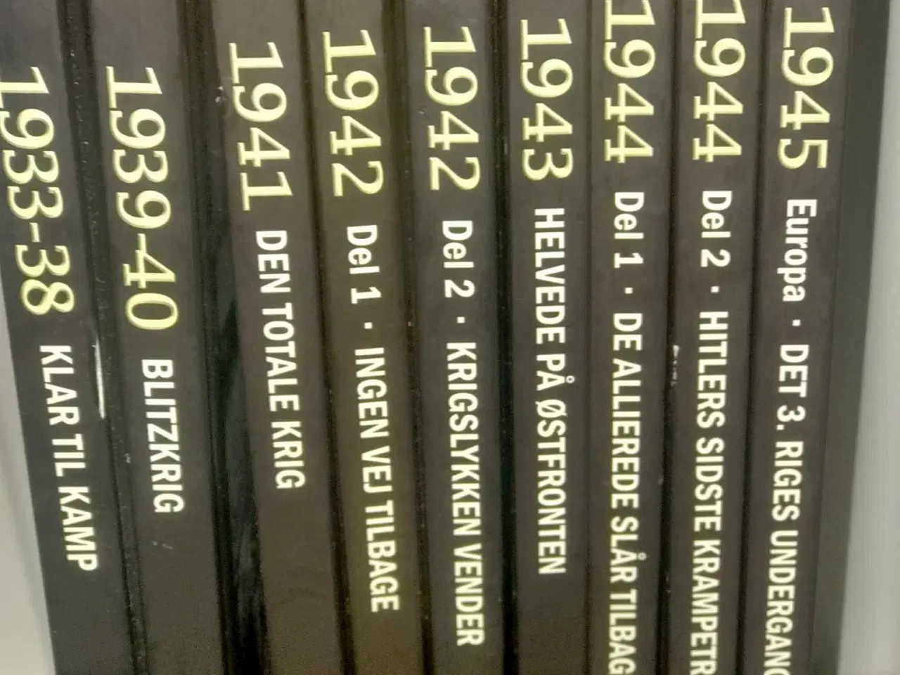 Billede 2 - 8 bøger - 2 verdenskrig 