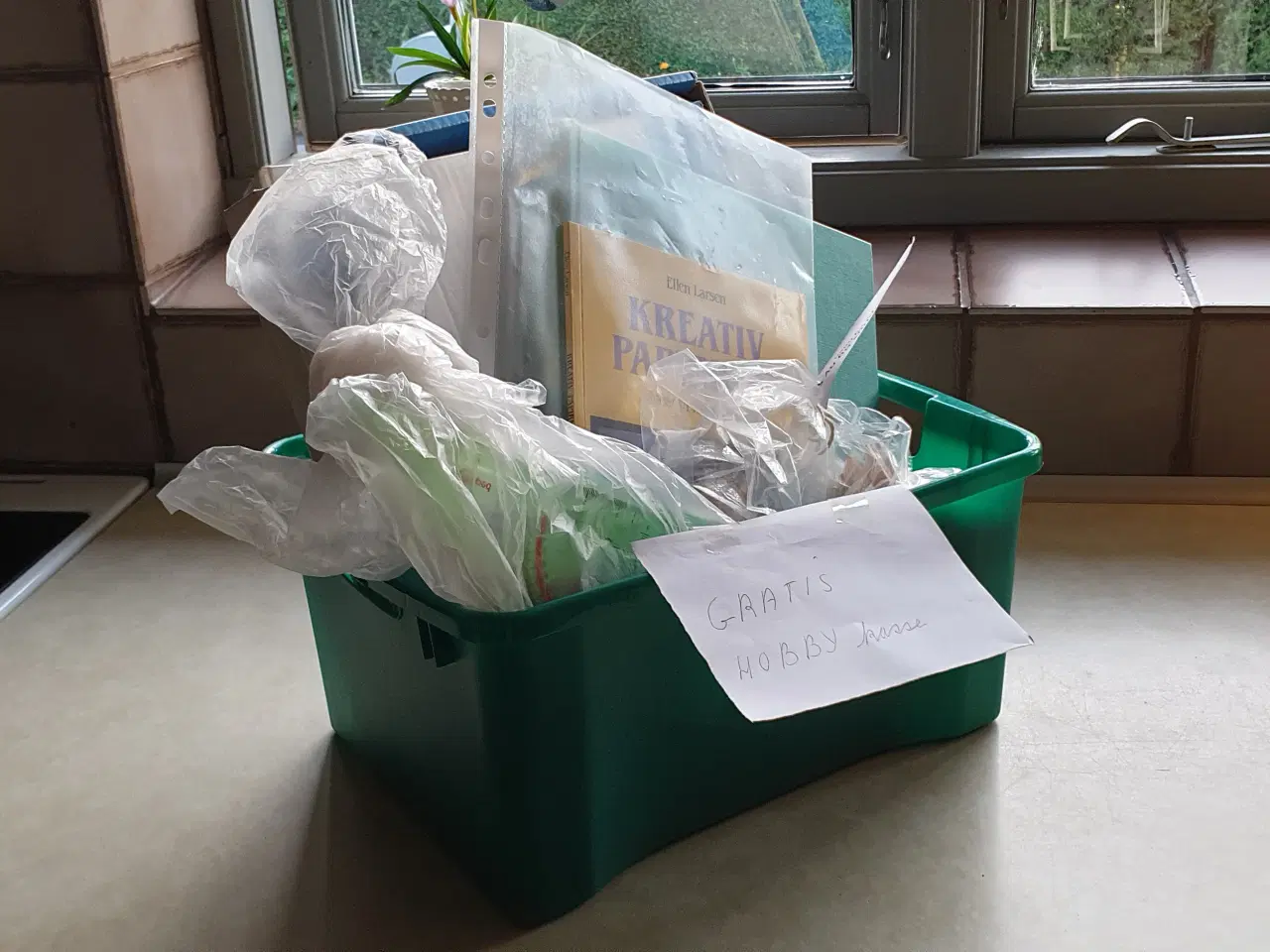 Billede 1 - GRATIS Hobbykasse
