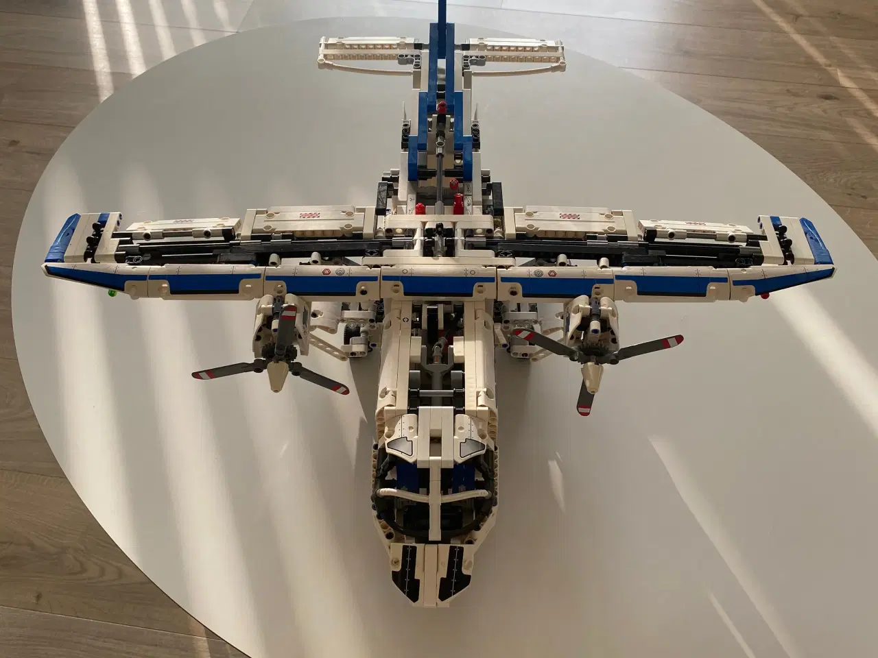 Billede 1 - Lego fragtfly 42025