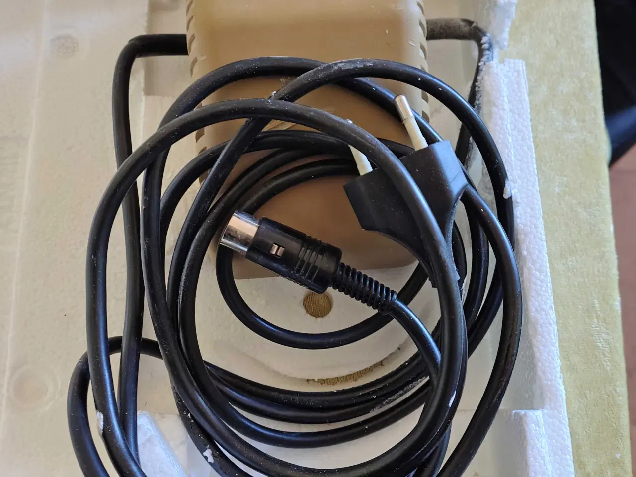 Billede 4 - Retro-perle: Commodore 64 i original kasse