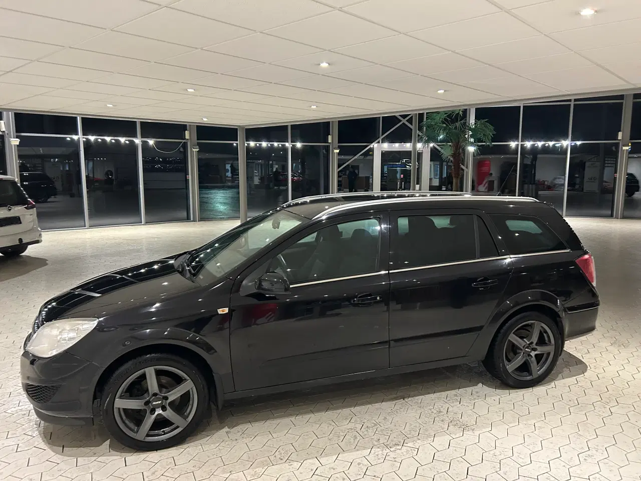 Billede 4 - Frisk Opel Astra