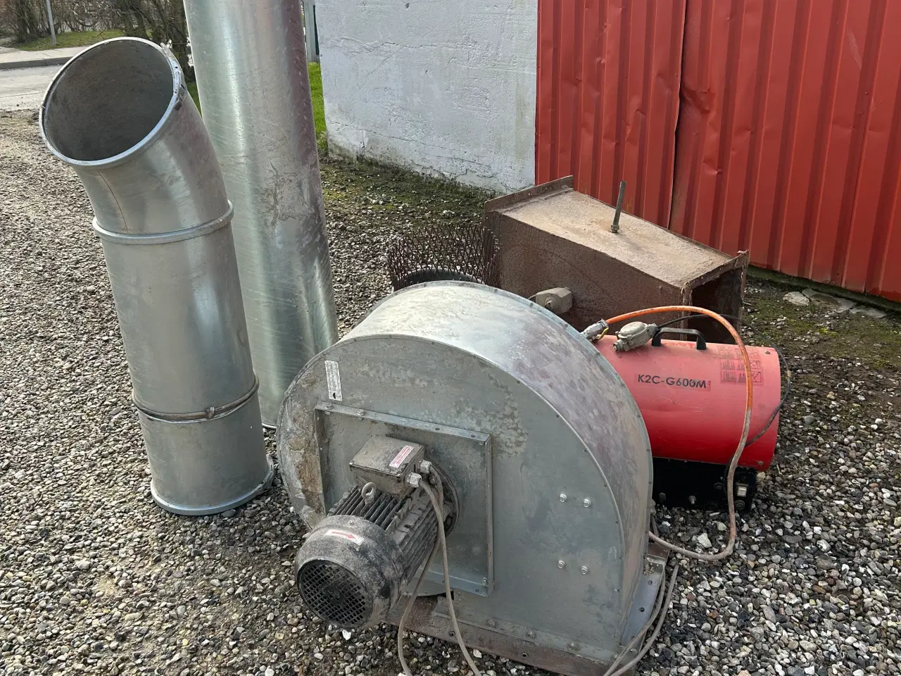 Billede 4 - Blæser. Ovn og rør til korntørring