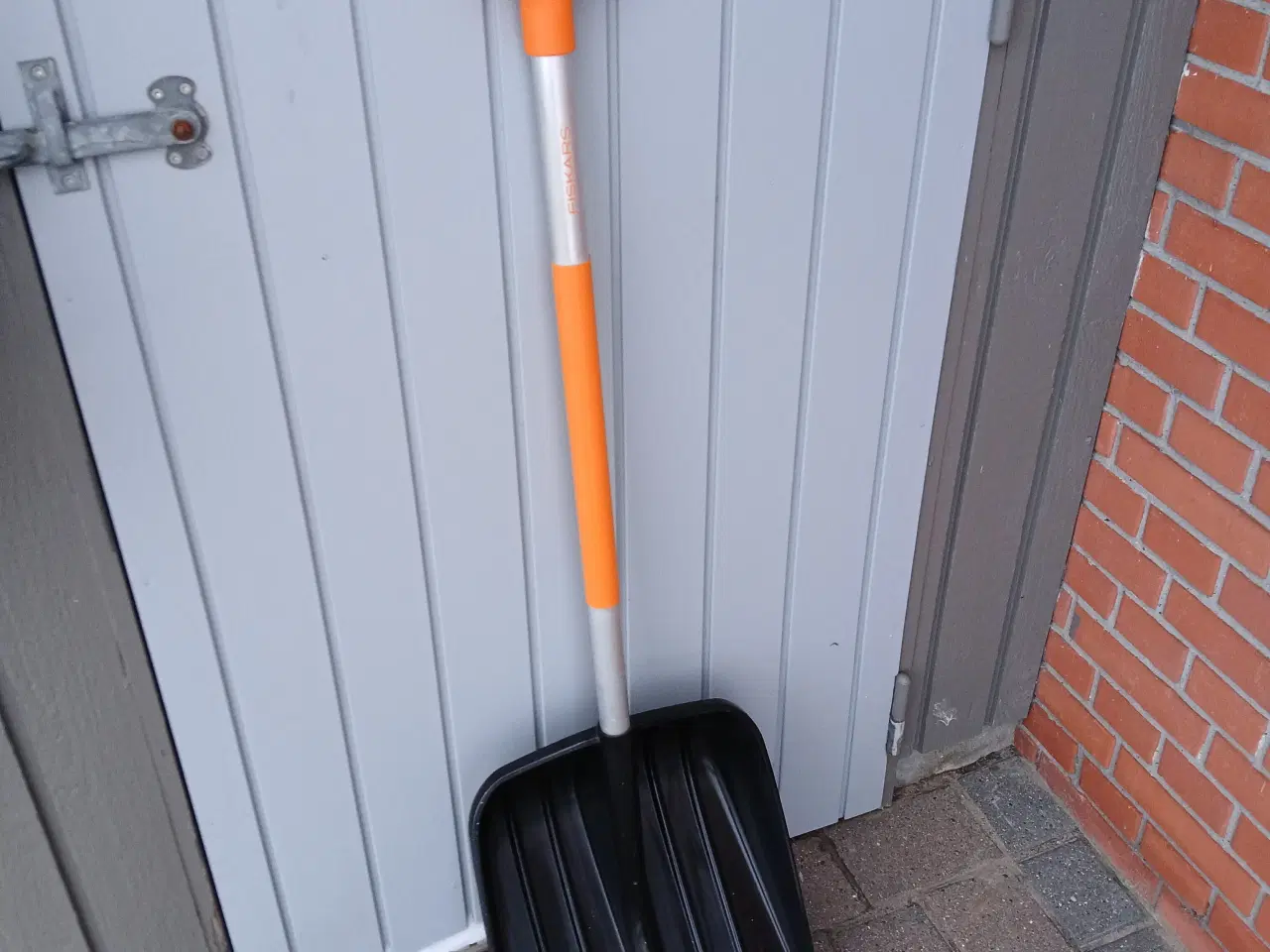 Billede 1 - Fiskars Sneskovl