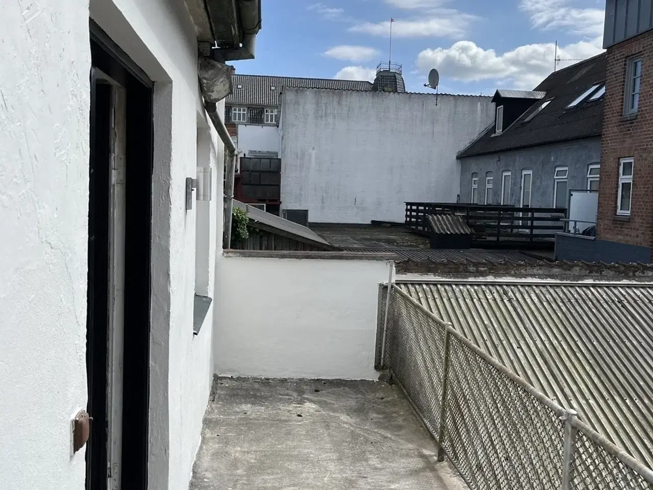 Billede 7 - Kontorer i hjertet af Silkeborg - mulighed på leje af p-pladser og lager/garage i Bios Gård