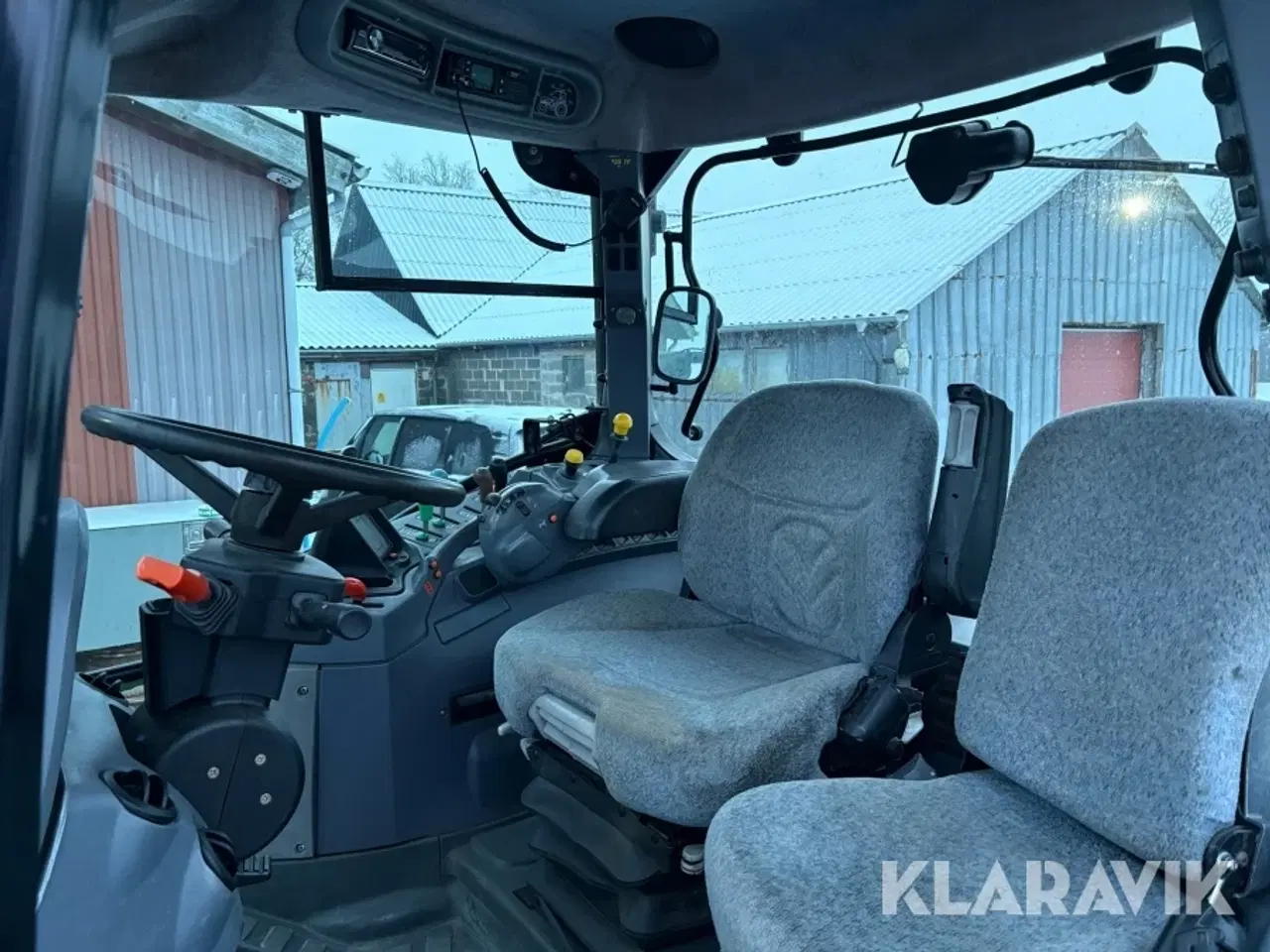 Billede 9 - Traktor New Holland TS135A